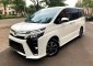 Toyota Voxy 2018 bebas kecelakaan-0