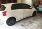 Butuh uang jual cepat Toyota Yaris 2012-2