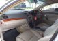 Butuh uang jual cepat Toyota Camry 2006-0