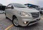 Butuh uang jual cepat Toyota Kijang Innova 2014-6