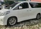 Toyota Alphard 2011 dijual cepat-4