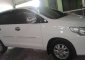 Butuh uang jual cepat Toyota Kijang Innova 2013-2