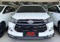 Jual Toyota Venturer 2018, KM Rendah-5