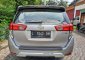 Butuh uang jual cepat Toyota Kijang Innova 2016-8
