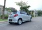 Butuh uang jual cepat Toyota Yaris 2010-4