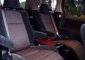 Butuh uang jual cepat Toyota Alphard 2009-11