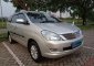 Butuh uang jual cepat Toyota Kijang Innova 2005-12