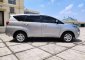 Butuh uang jual cepat Toyota Kijang Innova 2017-10