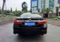 Toyota Camry 2014 dijual cepat-12