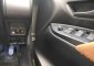 Jual Toyota Kijang Innova 2017, KM Rendah-11