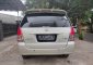 Jual Toyota Kijang Innova E harga baik-4