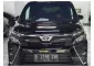 Butuh uang jual cepat Toyota Voxy 2018-2