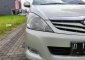 Butuh uang jual cepat Toyota Kijang Innova 2010-10