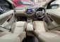Toyota Kijang Innova V Luxury bebas kecelakaan-3