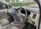 Toyota Kijang Innova 2013 dijual cepat-17