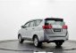 Butuh uang jual cepat Toyota Kijang Innova 2018-10