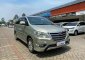 Jual Toyota Kijang Innova V Luxury harga baik-10