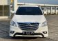 Toyota Kijang Innova V Luxury dijual cepat-2