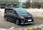 Butuh uang jual cepat Toyota Voxy 2017-8