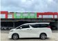 Butuh uang jual cepat Toyota Alphard 2016-5