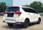 Toyota Venturer 2017 dijual cepat-6