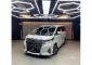 Butuh uang jual cepat Toyota Alphard 2019-1
